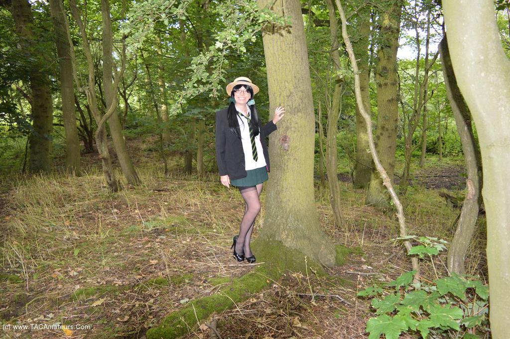 Barby Does A Good Deed