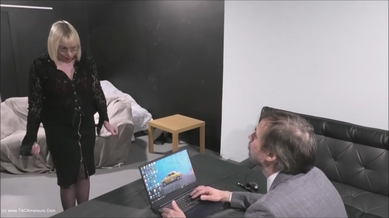 Naughty Secretary Pt1