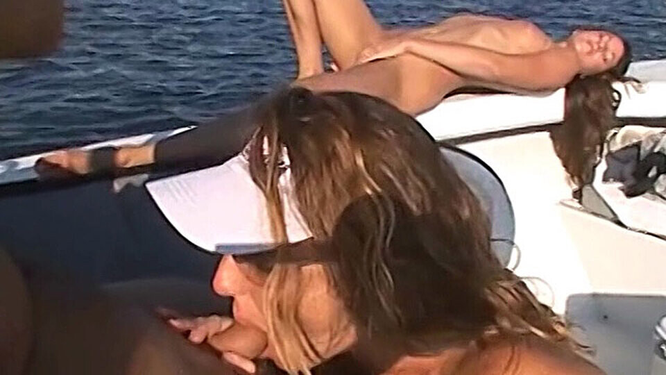 Pussy Loving Babes On A Boat – Alissa Ashley, Tyler & Matt